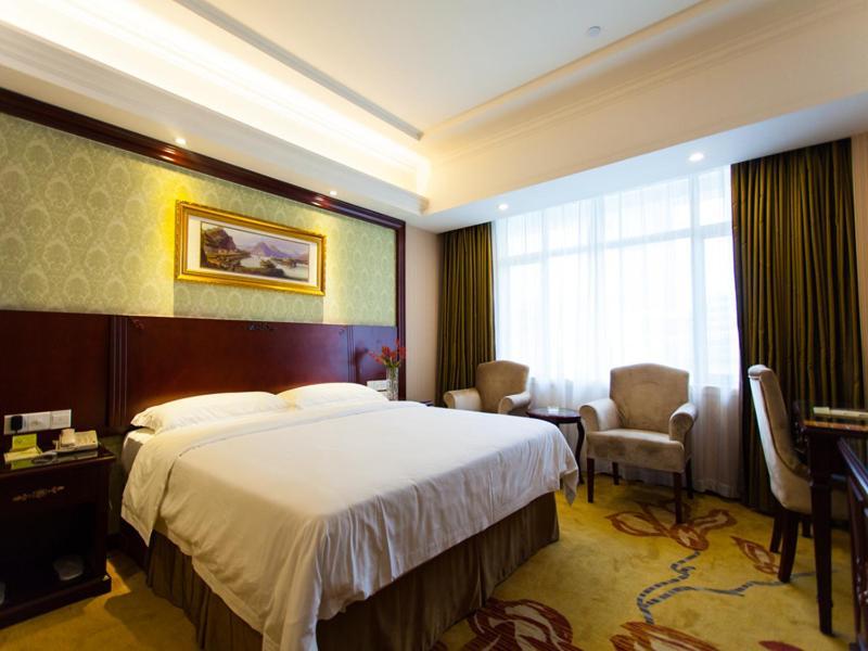 Vienna Hotel Guangzhou Jinshazhou Фошань Екстер'єр фото